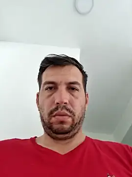 Snapshot of reyarturs13 chatting on 17, 2, 2025 reyarturs13 online show from 17, 2, 2025