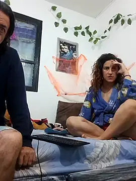 jeans and emma online show from 3, 11, 2025