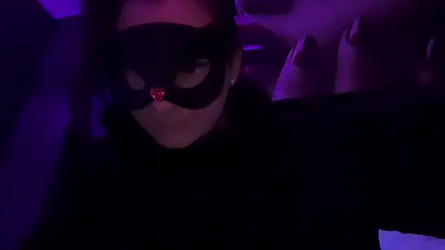 Snapshot of Loveblackzilla chatting on 28, 2, 2025 Loveblackzilla online show from 28, 2, 2025