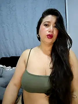 Snapshot of Sexy_Tifany chatting on 7, 11, 2025 Sexy Tifany online show from 7, 11, 2025