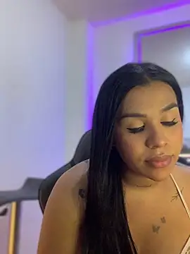 Snapshot of tinalove7 chatting on 22, 5, 2026 tinalove7 online show from 22, 5, 2026
