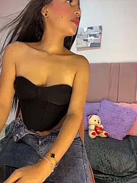 Snapshot of trex_x chatting on 12, 11, 2025 trex x online show from 12, 11, 2025