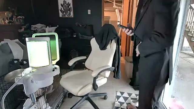 Snapshot of BadJewfucks chatting on 6, 1, 2026 BadJewfucks online show from 6, 1, 2026