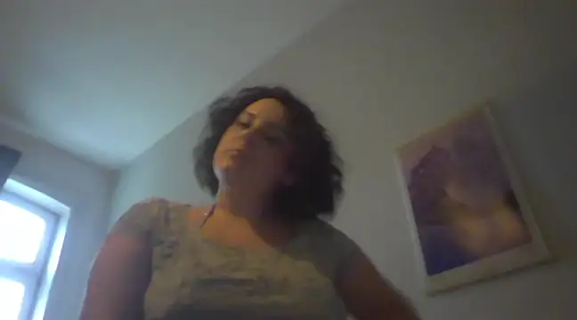 LunaSoleil9 online show from 4, 2, 2025