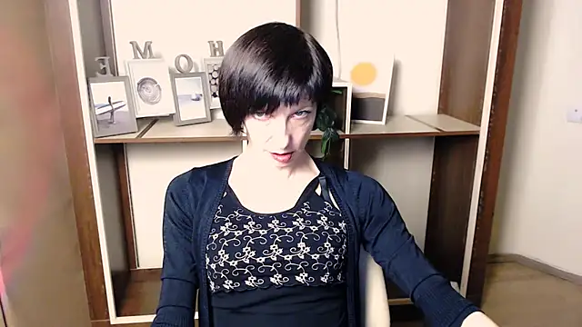  AngeliaFlow  online show from 2, 12, 2025