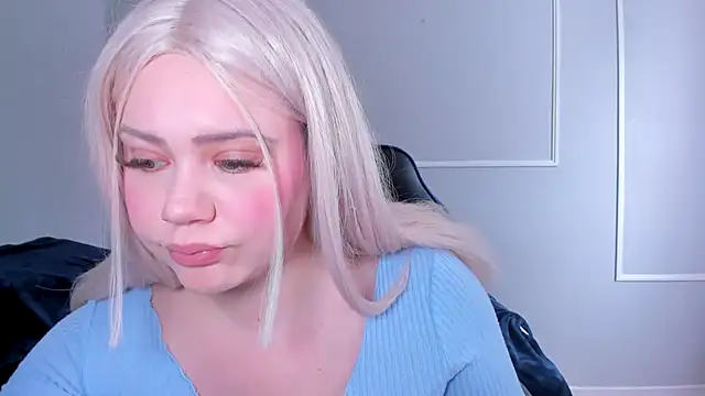  leana  online show from 5, 3, 2025