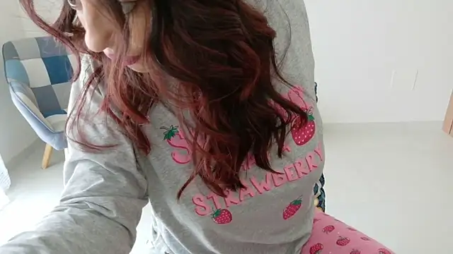 bambolina sexy1985 online show from 15, 4, 2026