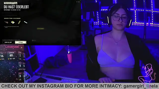 Snapshot of Gamergirl-Linela chatting on 7, 10, 2025 Gamergirl-Linela online show from 7, 10, 2025