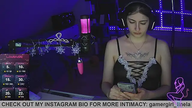 Snapshot of Gamergirl-Linela chatting on 10, 11, 2025 Gamergirl-Linela online show from 10, 11, 2025