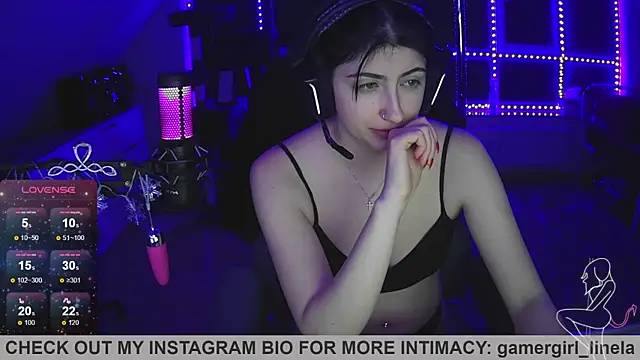 Snapshot of Gamergirl-Linela chatting on 29, 11, 2025 Gamergirl-Linela online show from 29, 11, 2025