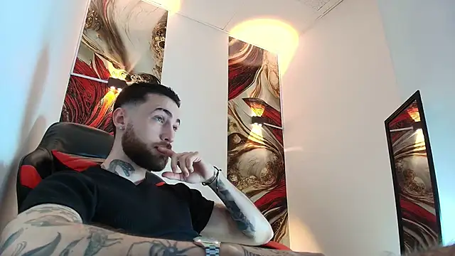 Luke davis01 online show from 10, 1, 2026