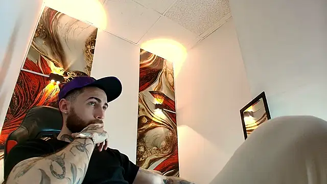 Luke davis01 online show from 23, 4, 2026