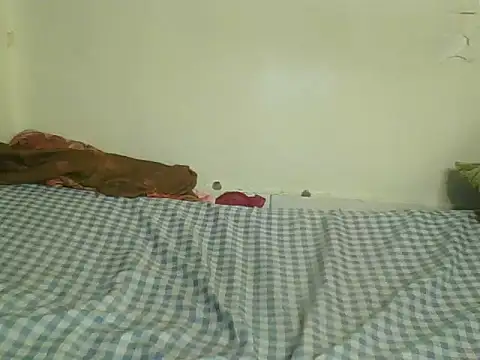 SweetLeona online show from 13, 10, 2025