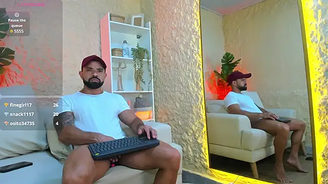 Maofenix online show from 13, 2, 2025