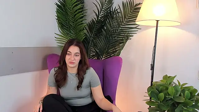 PortiaBellew online show from 5, 2, 2025