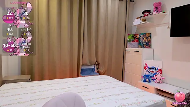 Snapshot of Bella_amory chatting on 1, 4, 2026 Bella amory online show from 1, 4, 2026