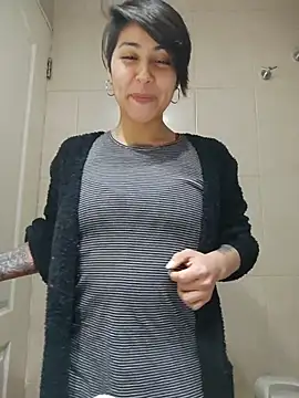 Snapshot of MaiPandora chatting on 30, 11, 2025 MaiPandora online show from 30, 11, 2025