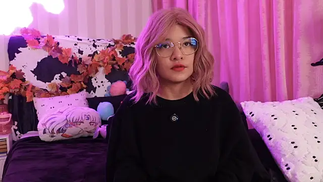 Snapshot of NataliaNovak chatting on 2, 11, 2025 NataliaNovak online show from 2, 11, 2025