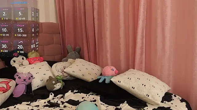 Snapshot of NataliaNovak chatting on 24, 11, 2025 NataliaNovak online show from 24, 11, 2025