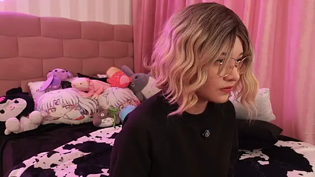 Snapshot of NataliaNovak chatting on 26, 11, 2025 NataliaNovak online show from 26, 11, 2025