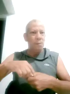 Snapshot of 26menny74 chatting on 7, 11, 2025 26menny74 online show from 7, 11, 2025