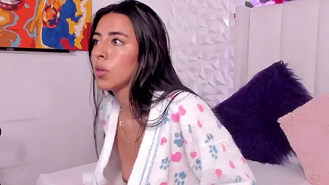 Mirandaa Rogers online show from 17, 2, 2025