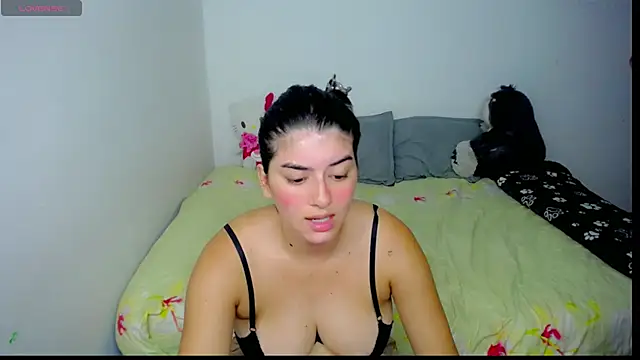 hello kityy25 online show from 17, 7, 2026