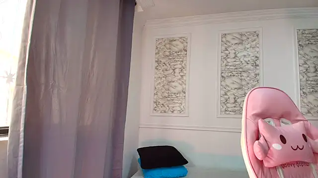 Danella houston online show from 11, 2, 2026