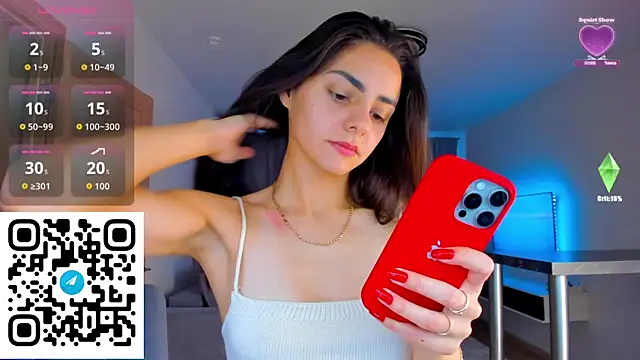 Snapshot of EmiliaZen chatting on 24, 10, 2025 EmiliaZen online show from 24, 10, 2025