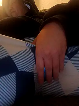 Snapshot of NoLubricantNeeded chatting on 22, 10, 2025 NoLubricantNeeded online show from 22, 10, 2025