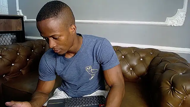 Snapshot of LiamRivers_ chatting on 18, 2, 2026 LiamRivers online show from 18, 2, 2026