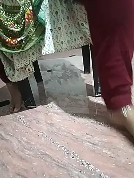 Snapshot of Hot-anjale chatting on 25, 10, 2025 Hot-anjale online show from 25, 10, 2025