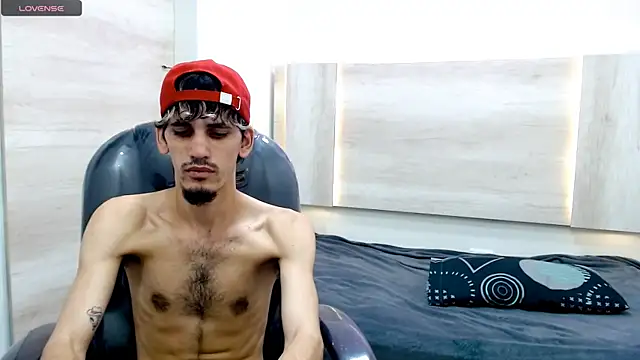 Dirty Kingg online show from 15, 2, 2025