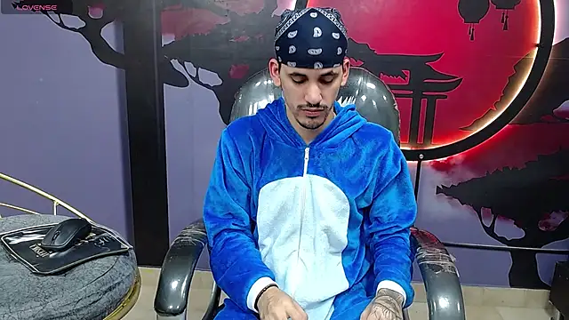 Dirty Kingg online show from 28, 10, 2025