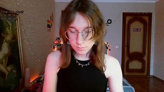 Snapshot of tangerine4dreams chatting on 8, 3, 2025 tangerine4dreams online show from 8, 3, 2025