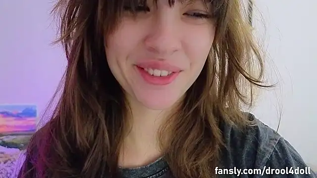 Snapshot of DemiDee chatting on 27, 5, 2026 DemiDee online show from 27, 5, 2026