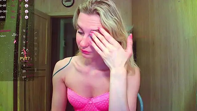 Caramel piegirl online show from 7, 4, 2026