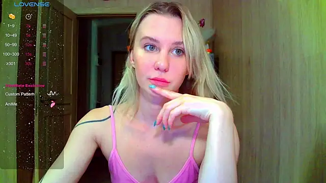 Snapshot of Caramel_piegirl chatting on 21, 7, 2026 Caramel piegirl online show from 21, 7, 2026