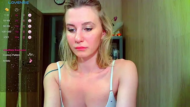 Snapshot of Caramel_piegirl chatting on 22, 7, 2026 Caramel piegirl online show from 22, 7, 2026