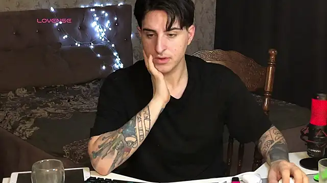 dark-willoww online show from 12, 2, 2025