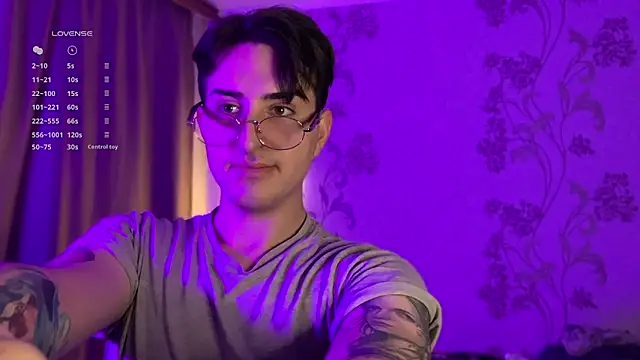 dark-willoww online show from 20, 12, 2025