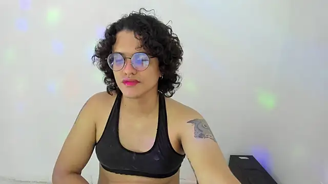 Snapshot of Diane_blossom chatting on 31, 10, 2025 Diane blossom online show from 31, 10, 2025