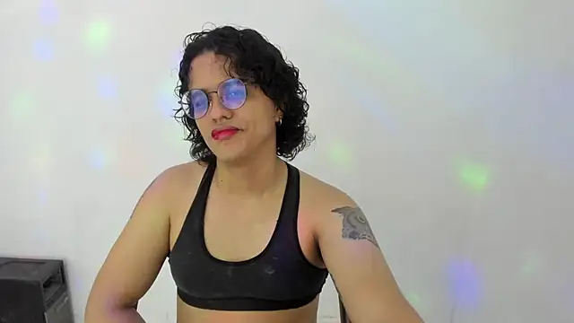 Snapshot of Diane_blossom chatting on 3, 11, 2025 Diane blossom online show from 3, 11, 2025