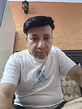 Snapshot of innocentboy1987 chatting on 14, 6, 2026 innocentboy1987 online show from 14, 6, 2026