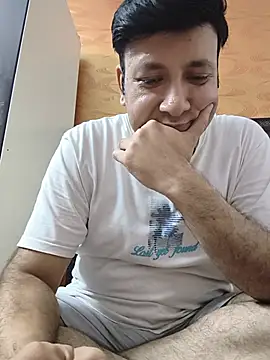 Snapshot of innocentboy1987 chatting on 27, 6, 2026 innocentboy1987 online show from 27, 6, 2026