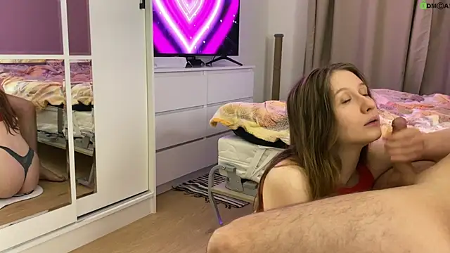 Sabrinaanddaniel online show from 15, 5, 2026
