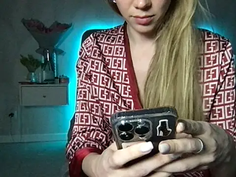 Engel 13 online show from 17, 3, 2025