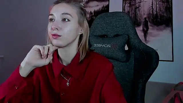 Snapshot of PhilippaAdamas chatting on 14, 2, 2025 PhilippaAdamas online show from 14, 2, 2025