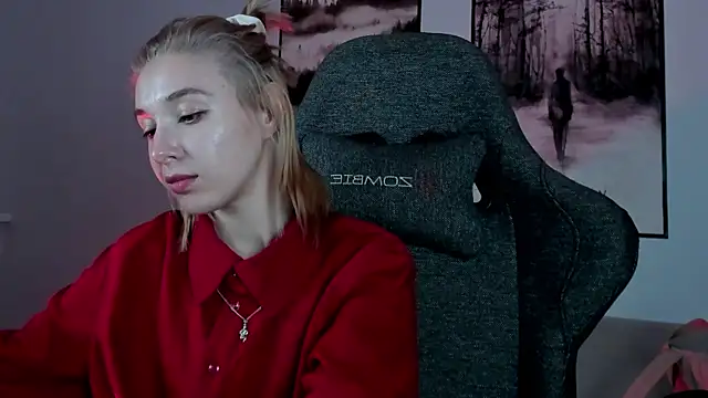 Snapshot of PhilippaAdamas chatting on 14, 2, 2025 PhilippaAdamas online show from 14, 2, 2025