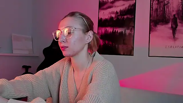 Snapshot of PhilippaAdamas chatting on 22, 2, 2025 PhilippaAdamas online show from 22, 2, 2025